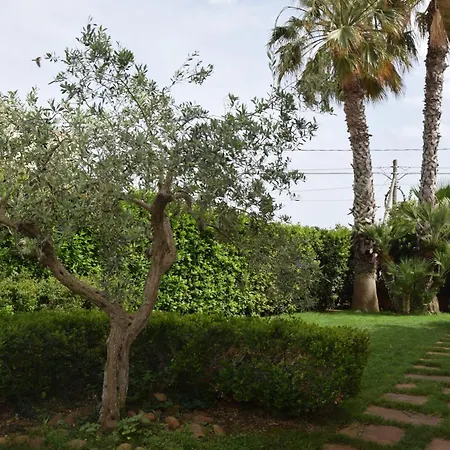 Villa Marinella Hébergement de vacances *