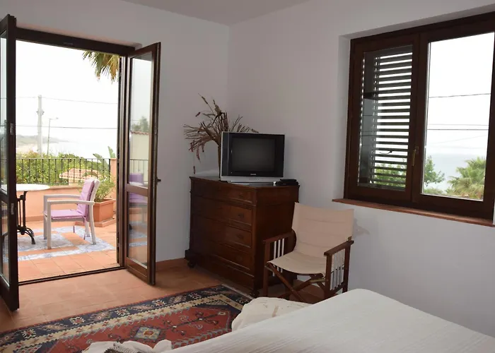 Villa Marinella Holiday home *